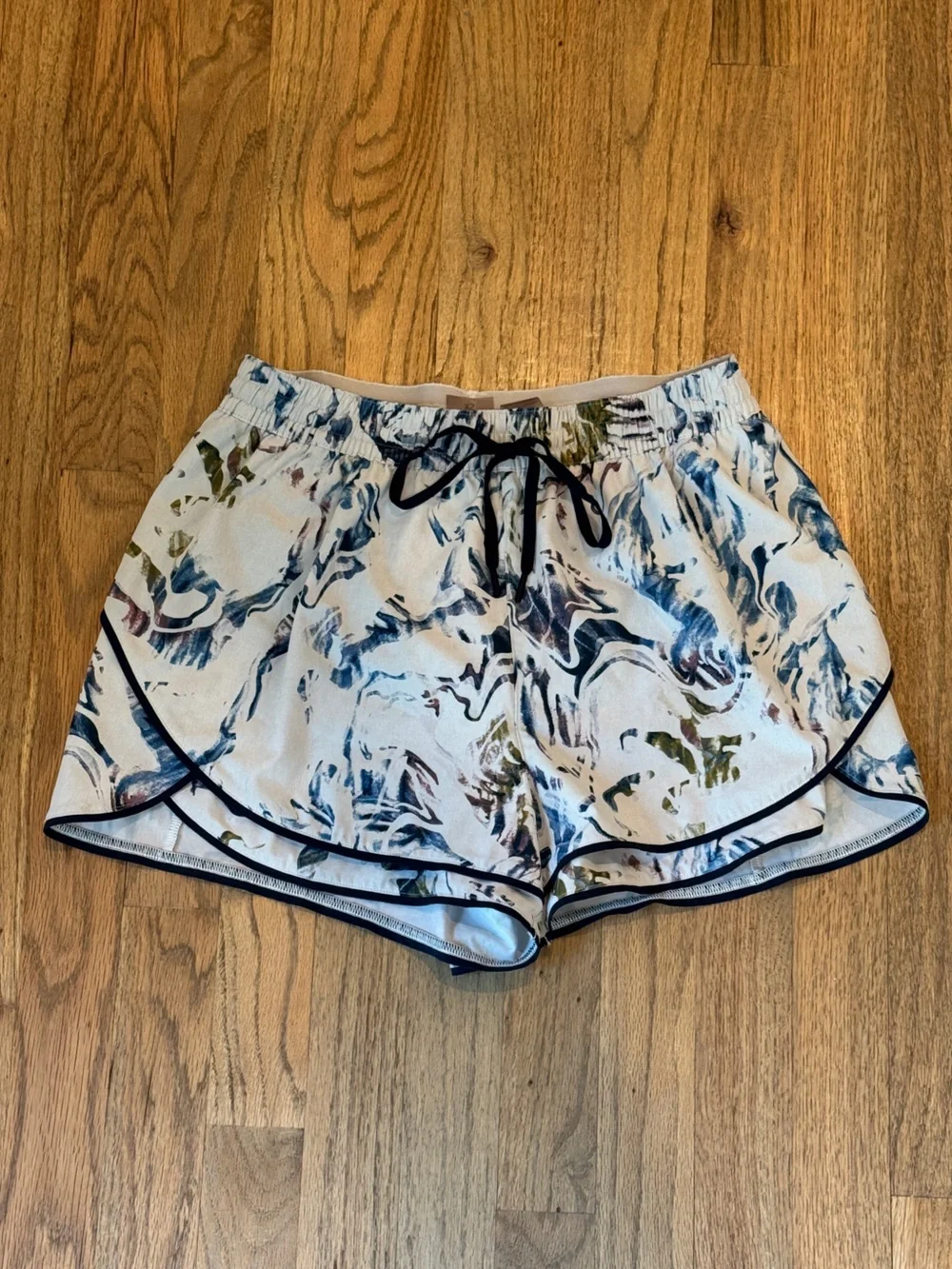 CALIA Women’s Drawstring Step Up Short XS